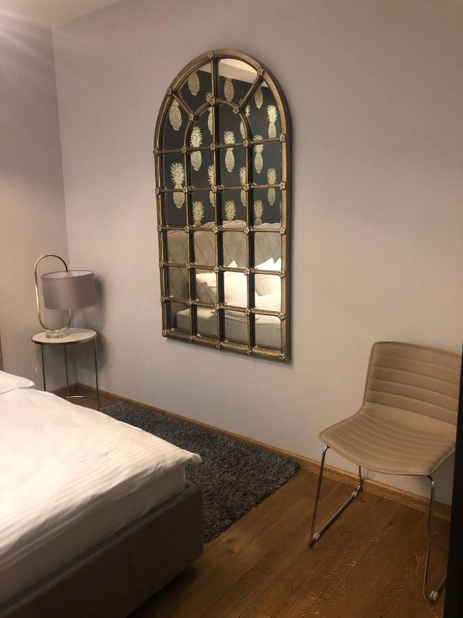 Home Apart Storozhovskaya Str.6 مينسك المظهر الخارجي الصورة